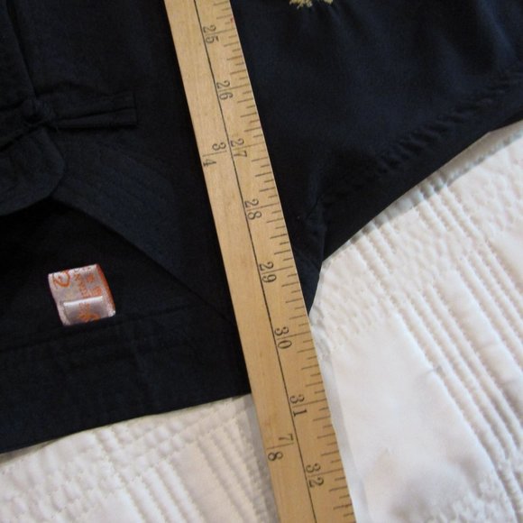 Navy Blue Asian Shirt. Frog Closures. Mandarin Collar - Picture 8 of 8